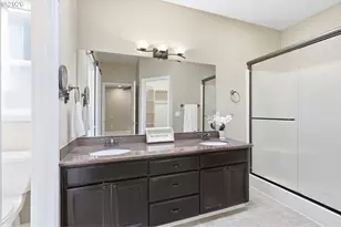 29411 SW Camelot St, Wilsonville, OR 97070 - Photo 28