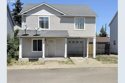 1821 SE 122nd Ave #4, Portland, OR 97233 - Photo 1