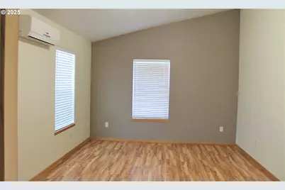 207 W Franklin Ave, Dayville, OR 97825 - Photo 24