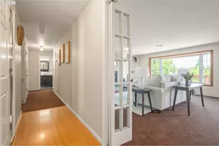 637 E 39th Pl, Eugene, OR 97405 - Photo 12