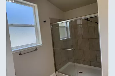 2389 Brooklyn Dr, Coos Bay, OR 97420 - Photo 22