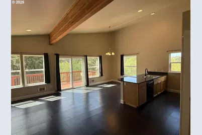 2389 Brooklyn Dr, Coos Bay, OR 97420 - Photo 12