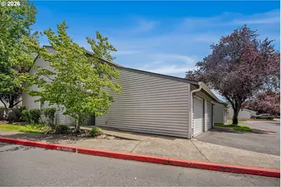 5301 Plomondon St #A6, Vancouver, WA 98661 - Photo 2