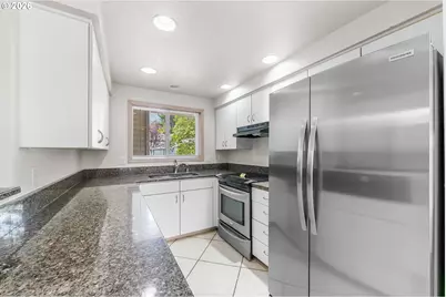 5301 Plomondon St #A6, Vancouver, WA 98661 - Photo 34