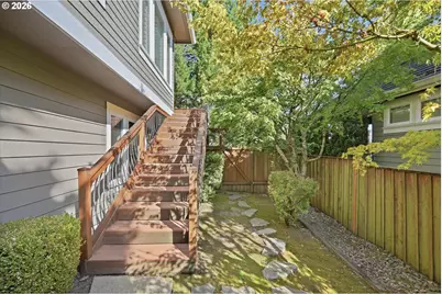 32120 SW Willamette Way E, Wilsonville, OR 97070 - Photo 44