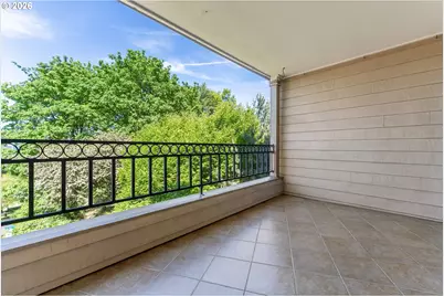 1320 SW Hall St #202, Portland, OR 97201 - Photo 10