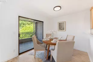 1320 SW Hall St, Portland, OR 97201 - Photo 4