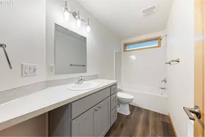 5260 Forest Ln, Eugene, OR 97402 - Photo 24