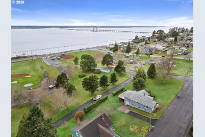 886 Florence Ave, Astoria, OR 97103 - Photo 36