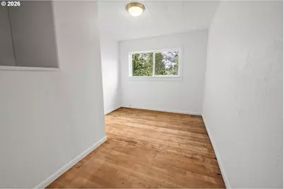 886 Florence Ave, Astoria, OR 97103 - Photo 16