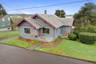 886 Florence Ave, Astoria, OR 97103 - Photo 32