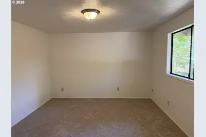1434 Fetters Loop, Eugene, OR 97402 - Photo 16