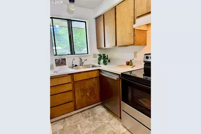 1434 Fetters Loop, Eugene, OR 97402 - Photo 6