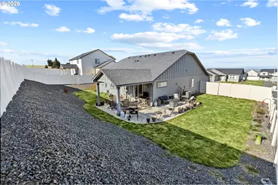 4 Gregory St, Milton-Freewater, OR 97862 - Photo 36