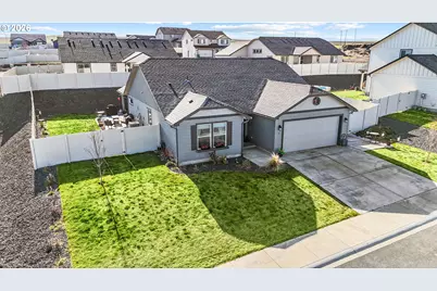 4 Gregory St, Milton-Freewater, OR 97862 - Photo 2
