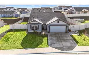 4 Gregory St, Milton-Freewater, OR 97862 - Photo 2