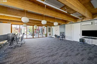 4262 SE Belmont St, Portland, OR 97215 - Photo 8