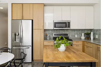 4262 SE Belmont St #201, Portland, OR 97215 - Photo 14
