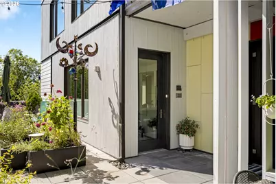 4262 SE Belmont St #201, Portland, OR 97215 - Photo 12