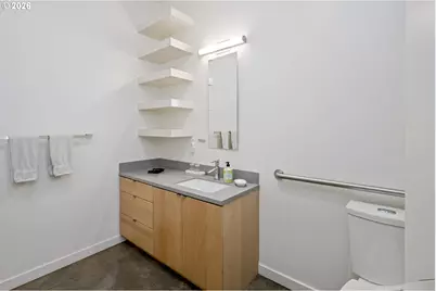 4262 SE Belmont St #201, Portland, OR 97215 - Photo 38