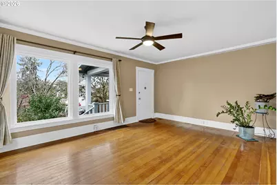1506 SW Spring Garden St, Portland, OR 97219 - Photo 6