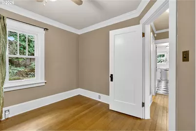1506 SW Spring Garden St, Portland, OR 97219 - Photo 18