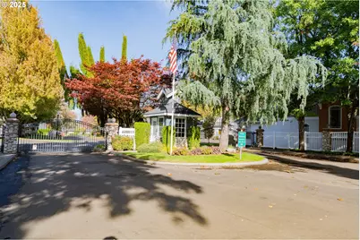 8709 NE 17th St, Vancouver, WA 98664 - Photo 34