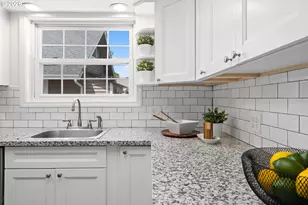 6820 N Delaware Ave, Portland, OR 97217 - Photo 18