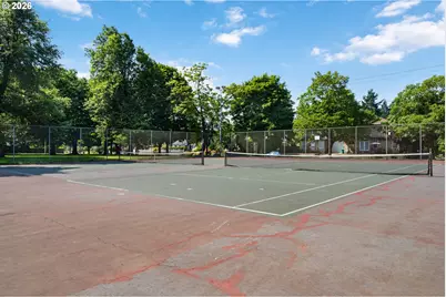 6820 N Delaware Ave, Portland, OR 97217 - Photo 46