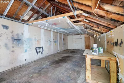 6820 N Delaware Ave, Portland, OR 97217 - Photo 40