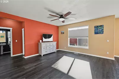 5452 Pranz Pl, Eugene, OR 97402 - Photo 8