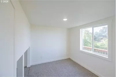 4641 SW Coast Ave, Lincoln City, OR 97367 - Photo 18