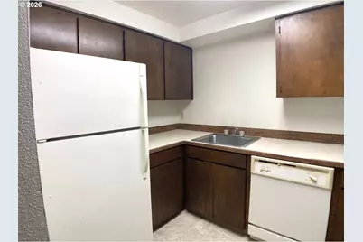 3942 SE Monroe St, Milwaukie, OR 97222 - Photo 2