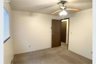 3942 SE Monroe St, Milwaukie, OR 97222 - Photo 8