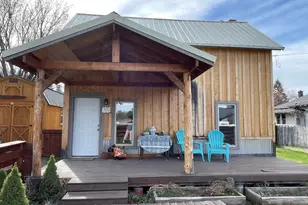 302 S Alder St, Wallowa, OR 97885 - Photo 4