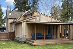 302 S Alder St, Wallowa, OR 97885 - Photo 4