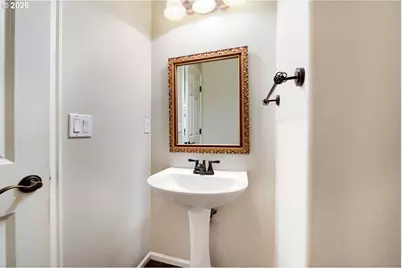 14890 SW Osprey Ct, Beaverton, OR 97007 - Photo 20