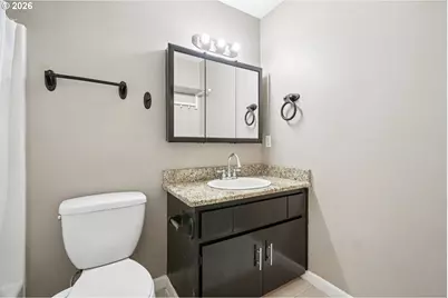 2327 SE Lee Ln, Portland, OR 97233 - Photo 22