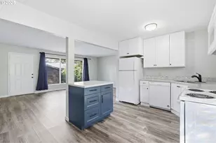 635 SE Walnut St, Hillsboro, OR 97123 - Photo 32