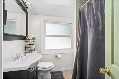 410 E D St, Rainier, OR 97048 - Photo 20