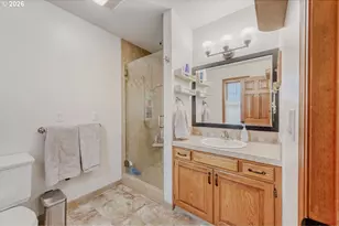 1555 S Evergreen St, Canby, OR 97013 - Photo 20