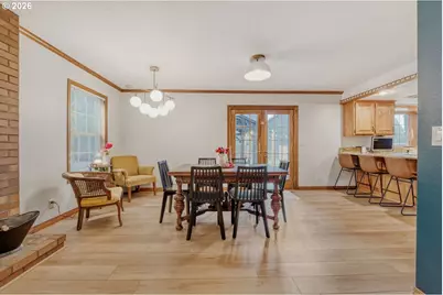 1555 S Evergreen St, Canby, OR 97013 - Photo 8