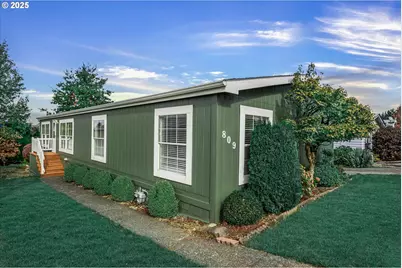 809 SW Crestview Way, Troutdale, OR 97060 - Photo 2