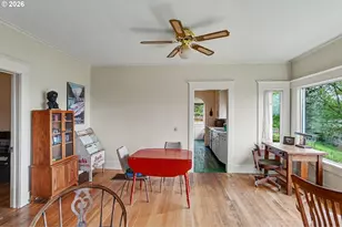 700 Oak St, Silverton, OR 97381 - Photo 12