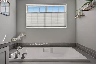 28270 SW Paris Ave, Wilsonville, OR 97070 - Photo 20