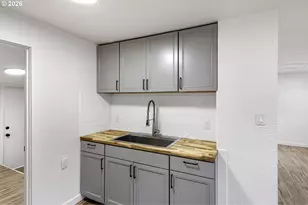 295 E C Ave, Drain, OR 97435 - Photo 22