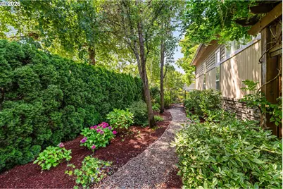 3489 Riverplace Dr, Eugene, OR 97401 - Photo 42