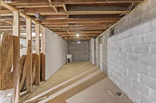 1138 Oregon Ave, Coos Bay, OR 97420 - Photo 28