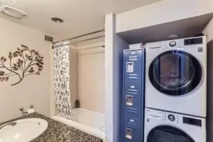 255 SW Harrison St, Portland, OR 97201 - Photo 24