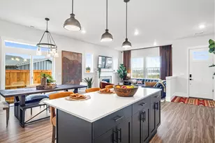 16894 SW Cairn Ln, King City, OR 97140 - Photo 10